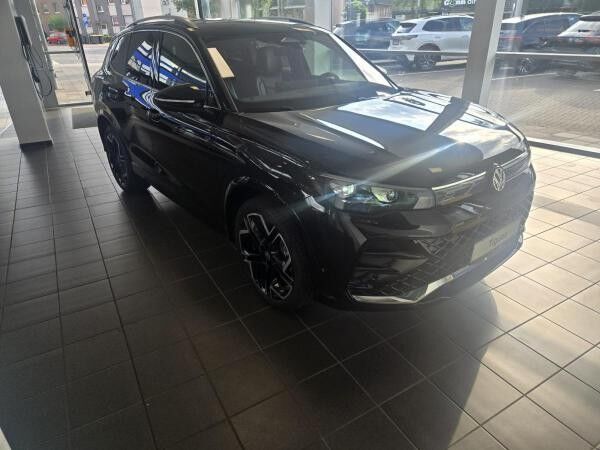 Volkswagen Tiguan R-Line 1.5 eTSI 150 PS //SOFORT VERF.// - HUD/LED/AHK/Leder
