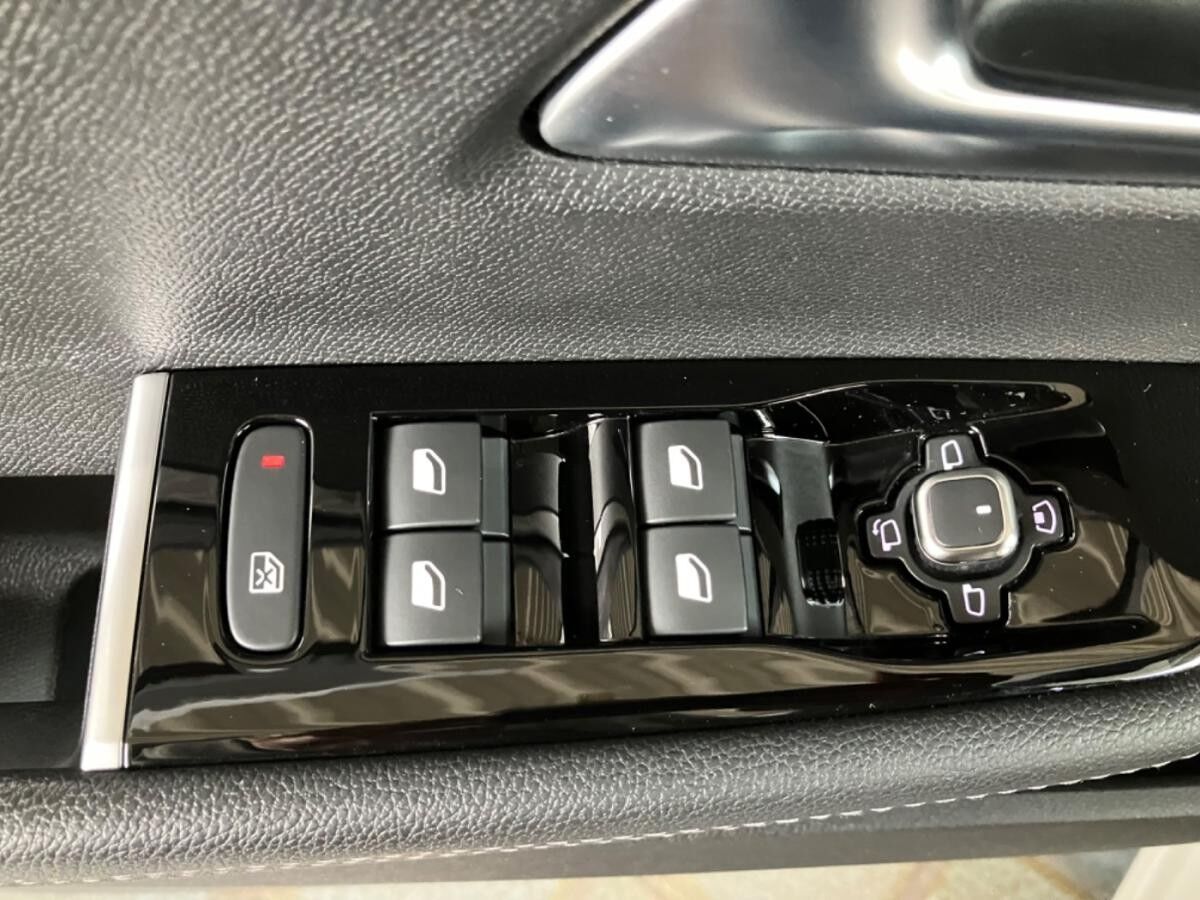 Opel Astra L 1.6 Turbo Plugin Ultimate ACC+Alcantara