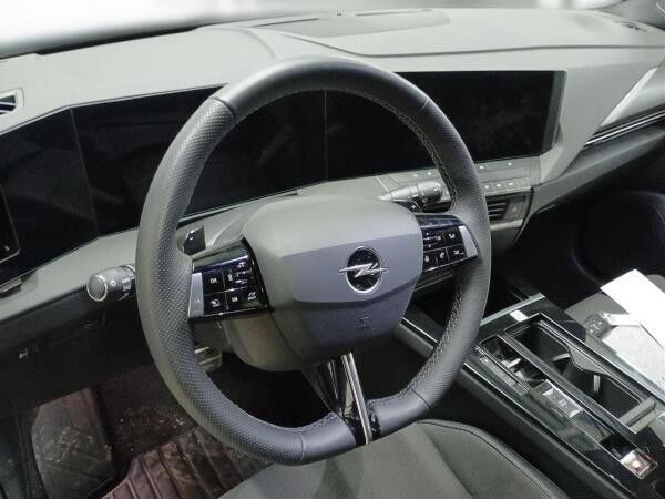 Opel Astra L ST 1.2T Navi,Lenkradheizung,Sitzheizung