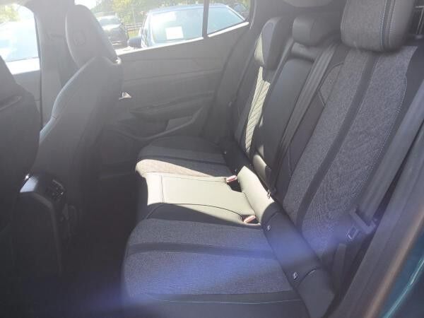 Peugeot 408 1.2 Puretech Sitzheizung,Parkpilot,USB