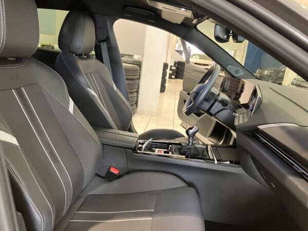 Opel Astra L 1.2T Lenkradheizung,Sitzheizung,Tempomat