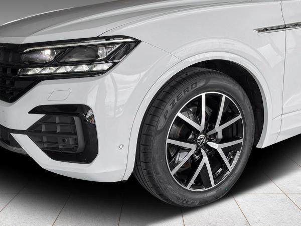 Volkswagen Touareg 3.0 TDI R-Line 4M AHK Stdhzg Pano Luft
