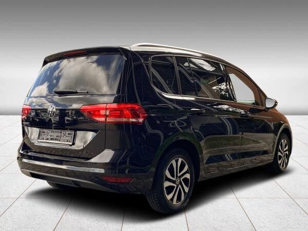 Volkswagen Touran 1.5 TSI Active Navi ACC CarPlay Sitzhzg