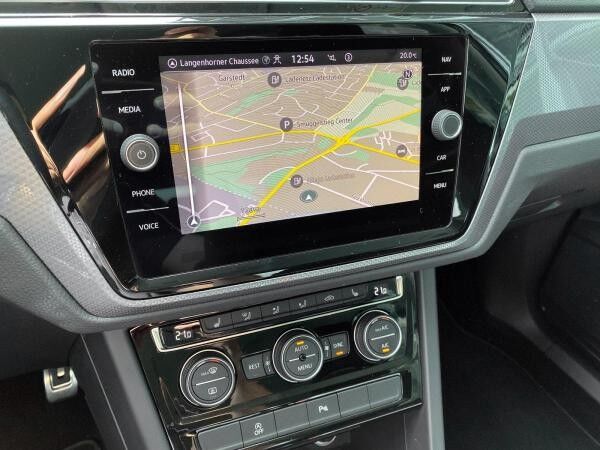 Volkswagen Touran 1.5 TSI Active Navi ACC CarPlay Sitzhzg