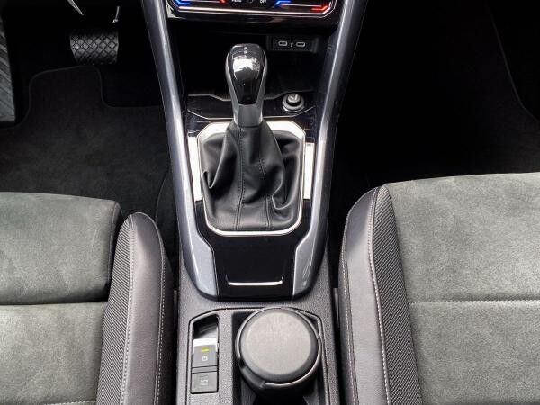 Volkswagen T-Roc 1.5 TSI Style DSG Navi AHK ACC CarPlay