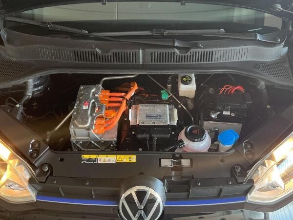 Volkswagen up! e- Style Plus Kamera Sitzhzg Klima CCS-Ladek.