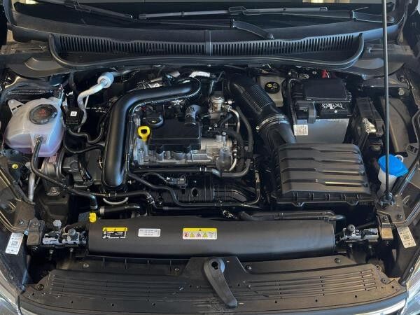 Volkswagen Taigo 1.0 TSI R-Line DSG IQ.Light Kamera CarPlay