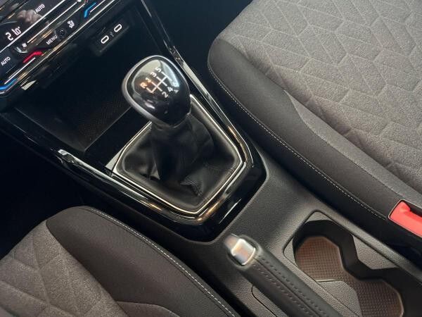 Volkswagen T-Cross 1.0 TSI Life ACC Stzhzg IQ.Drive CarPlay