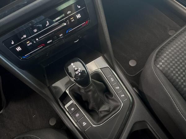 Volkswagen Tiguan 1.5 TSI United DSG LED Navi CarPlay ACC