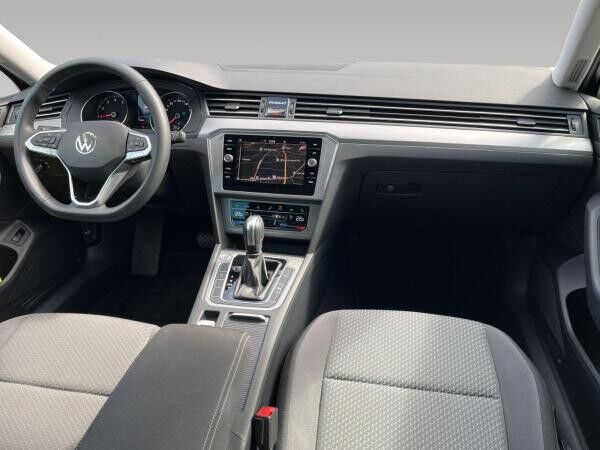 Volkswagen Passat Variant 1.5 TSI DSG LED Navi Sitzheizung