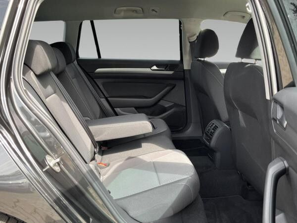 Volkswagen Passat Variant 1.5 TSI DSG LED Navi Sitzheizung