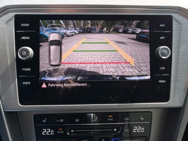 Volkswagen Passat Variant 1.5 TSI DSG LED Navi Sitzheizung