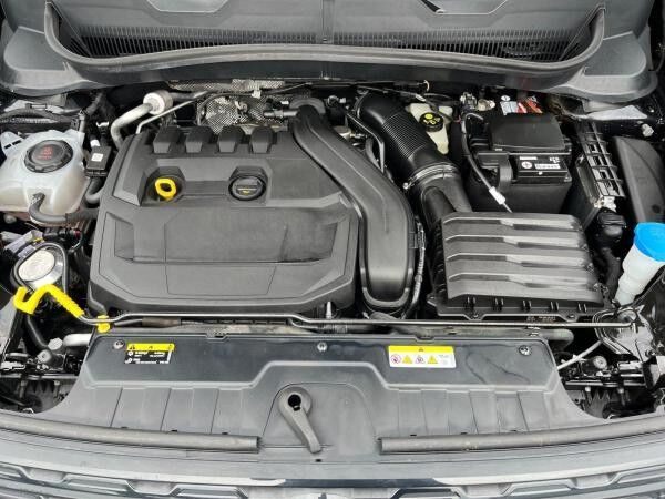 Volkswagen T-Cross Life 1.5 TSI DSG / Bluetooth, SHZ, DAB+