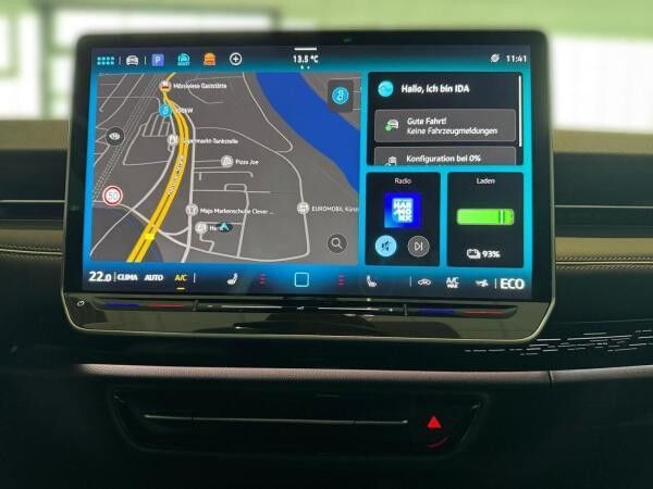 Volkswagen ID.7 Pro NAV*360°KAM*WÄRMEPUMPE*CARPLAY