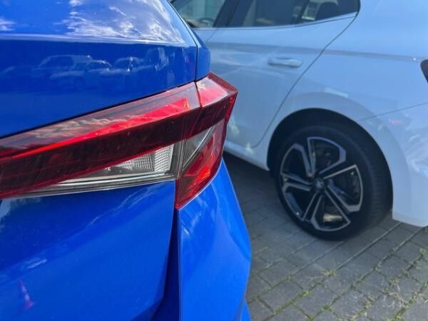 Skoda Fabia 1.0l TSI Essence ++++KLIMA+LED+SHZ++++