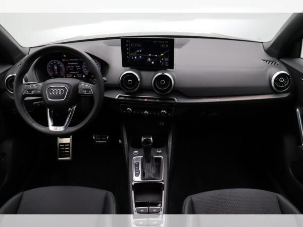 Audi Q2 40 TFSI quattro S line Matrix Navi ACC - Verfügbar ab dem 12.09