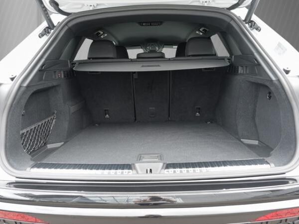 Audi Q5 SUV TDI quattro edition one S line Tech pro, AHK,