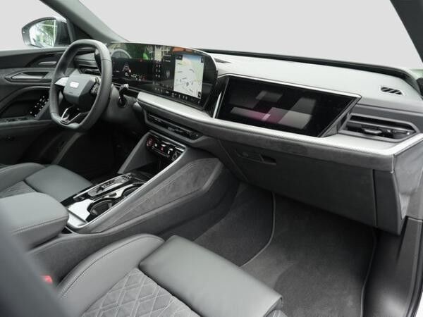 Audi Q5 SUV TDI quattro edition one S line Tech pro, AHK,