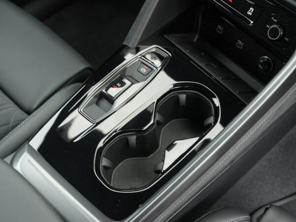 Audi Q5 SUV TDI quattro edition one S line Tech pro, AHK,