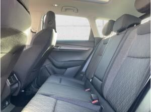 Skoda Karoq Selection 1.5 TSI AHK Pano Navi DigiCock Memory Sitze LED