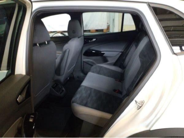 Volkswagen ID.4 Pro IQ-LED NAV AHK WÄPU ACC DAB+ APP