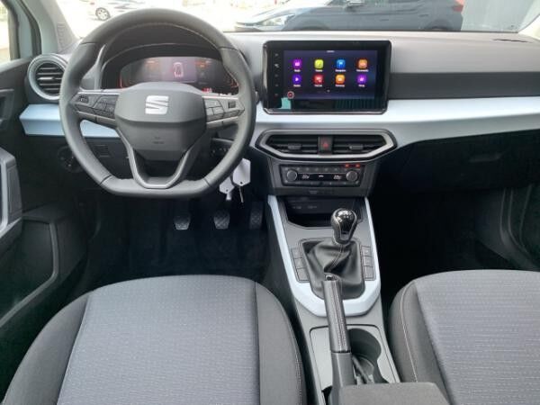 Seat Arona Road Ed. 1.0 95 PS LED+NAVI+SHZ