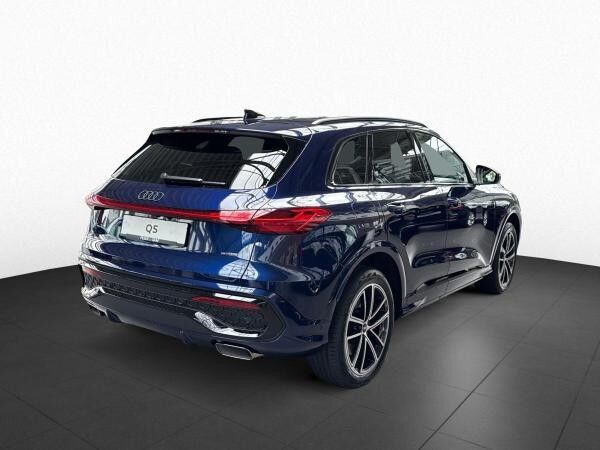 Audi Q5 e-hybrid Quattro AHK Pano Tech Pro MMI