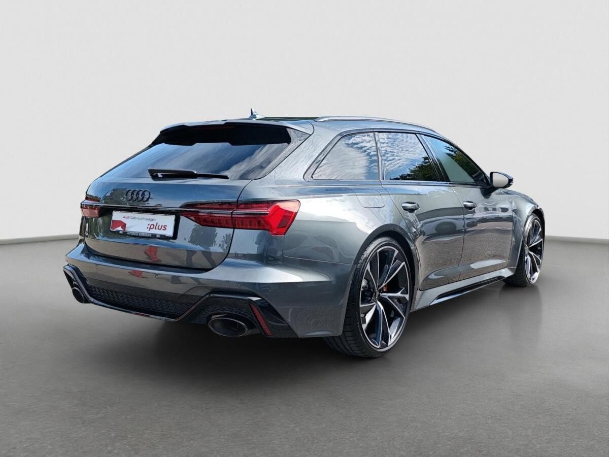 Audi RS6 Avant performance 5JGar Pano MATRIX HUD StHzg