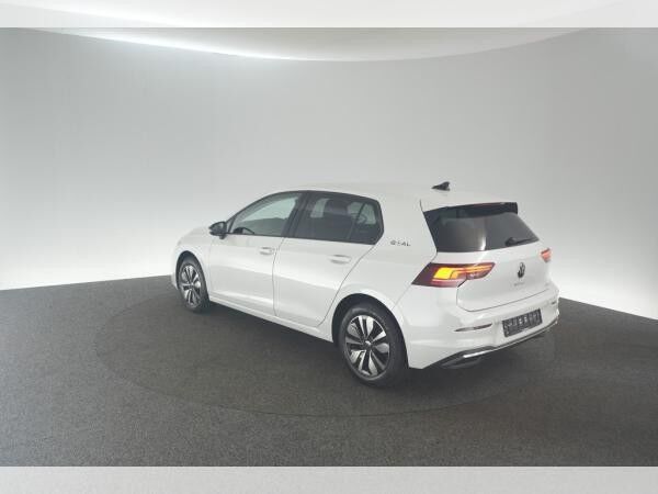 Volkswagen Golf VIII 1.5 eTSI DSG Life / EINMALIGE SONDERZAHLUNG 1.500,- € !