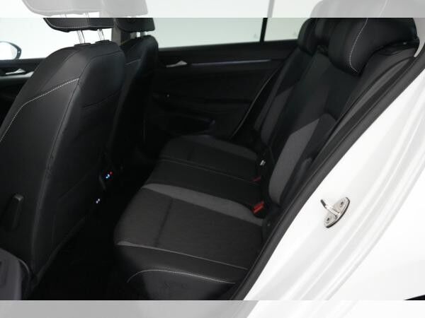 Volkswagen Golf VIII 1.5 eTSI DSG Life / EINMALIGE SONDERZAHLUNG 1.500,- € !