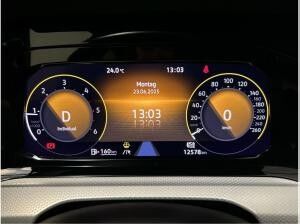 Volkswagen Golf Move 2.0TDI DSG AHK vorb.Navi Anschlussgar.
