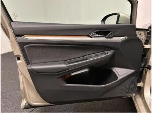 Volkswagen Golf Move 2.0TDI DSG AHK vorb.Navi Anschlussgar.