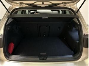 Volkswagen Golf Move 2.0TDI DSG AHK vorb.Navi Anschlussgar.