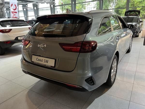 Kia Ceed SW 1.0 T-GDI 48V DCT Ultimate Edition