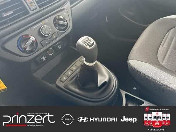 Hyundai i10 "Trend" Navi*SitzHeizung*LM15"