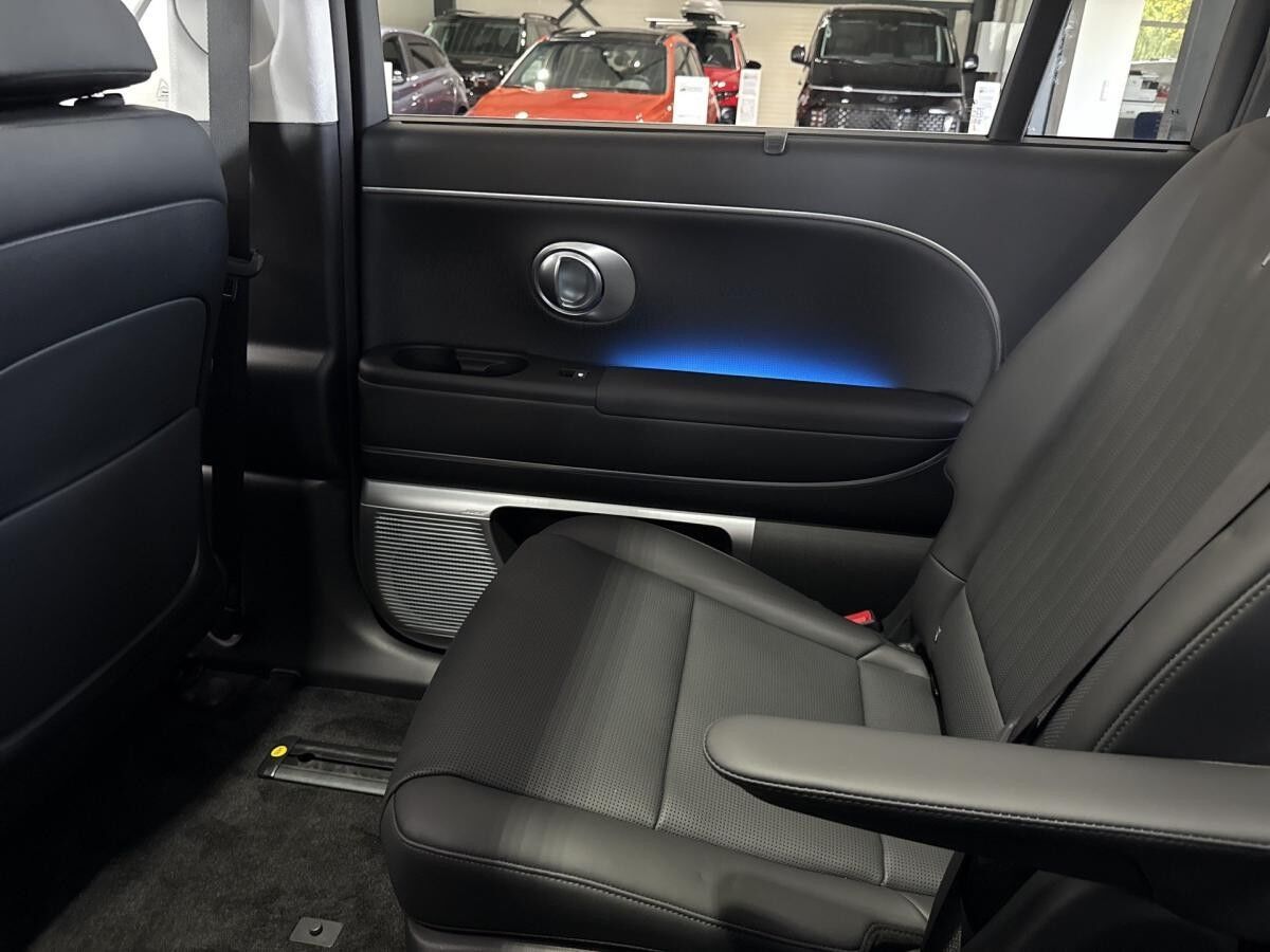 Hyundai IONIQ 9 6-Sitzer (MY26) 110 kWh (307 PS) 4WD UNIQ