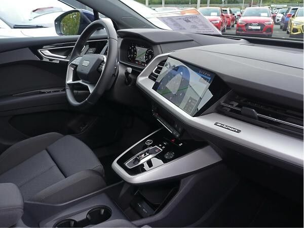 Audi Q4 e-tron Q4 45 e-tron LED/HuD/ACC/R-Kamera/Memory/20 Zoll