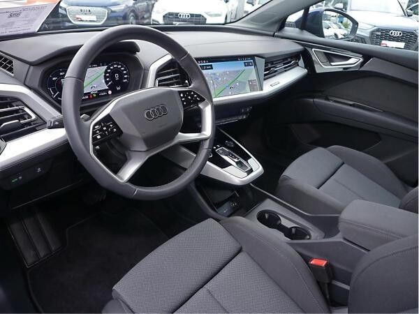 Audi Q4 e-tron Q4 45 e-tron LED/HuD/ACC/R-Kamera/Memory/20 Zoll