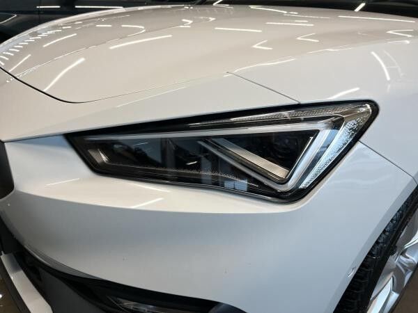 Seat Leon 2.0 TDI DSG FR-Line ACC ParkAss. SpurH LED