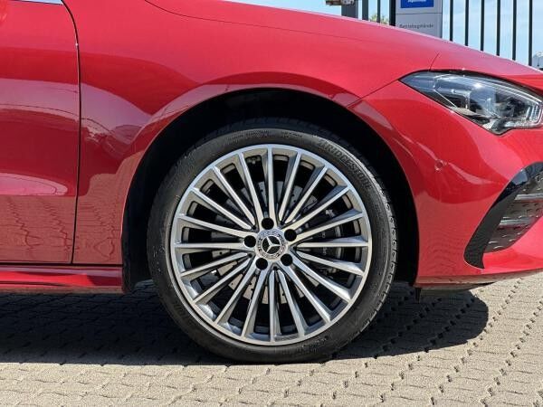 Mercedes-Benz CLA 250 e AMG Premium+Pano+360°+Fahrassi+Multib