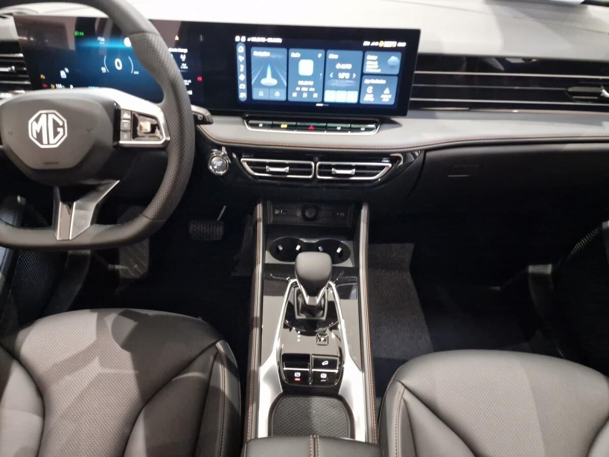 MG HS HEV LUX MY25 elektr.Heckklappe,Navi,360°Kamera