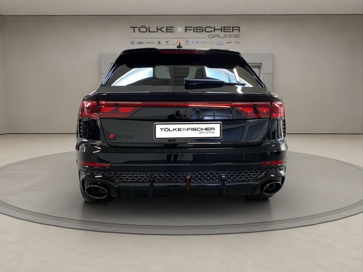 Audi RS Q8 PERFORMANCE | B&O | MATRIX ***SOFORT VERFÜGBAR!***