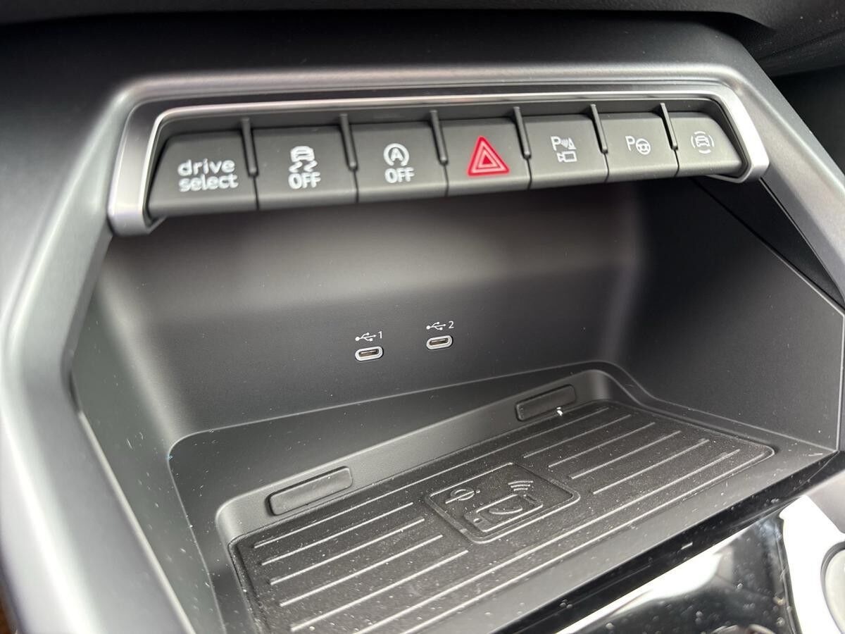 Audi RS3 RS 3 Sportback S tr. max.280km/h Matrix PANO HUD