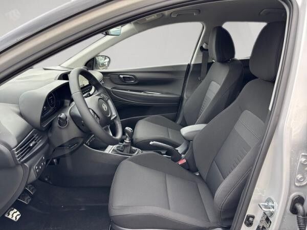 Hyundai Bayon (MY25) 1.0 T-GDI (100 PS) 6-MT 2WD Prime Dachlackierung