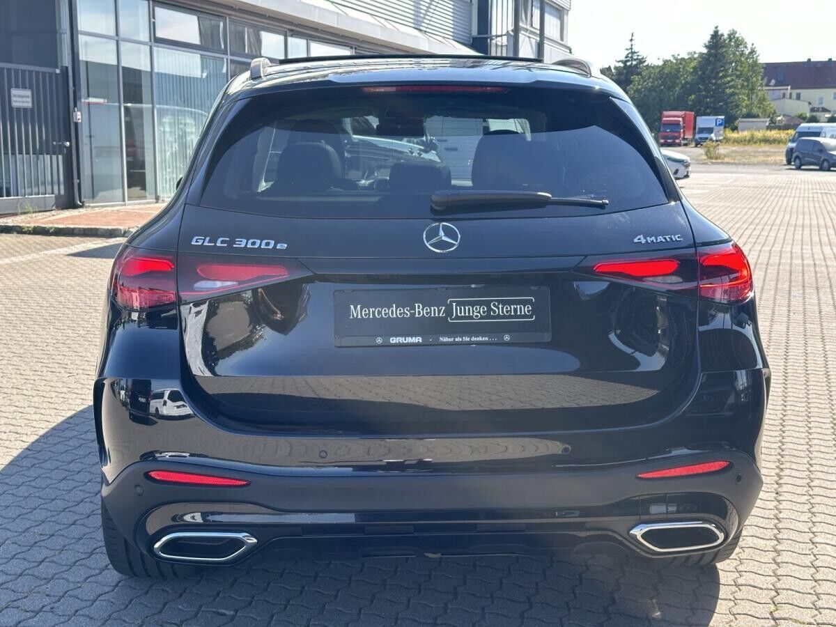 Mercedes-Benz GLC 300 e 4M AMG Premium Plus+Night+Technik+20"+