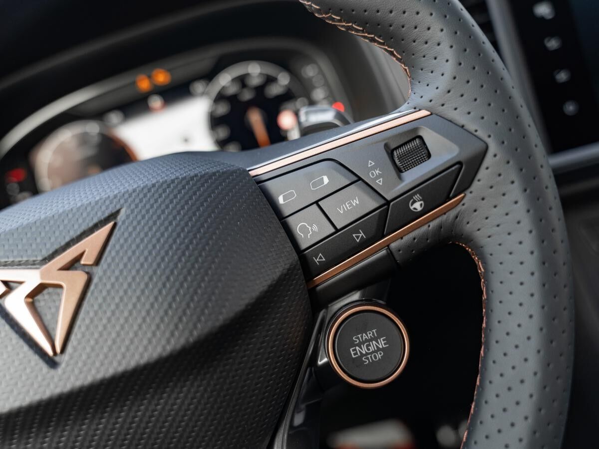 Cupra Ateca 2.0 TSI 140 kW 190 PS 7- Gang DSG 4Drive