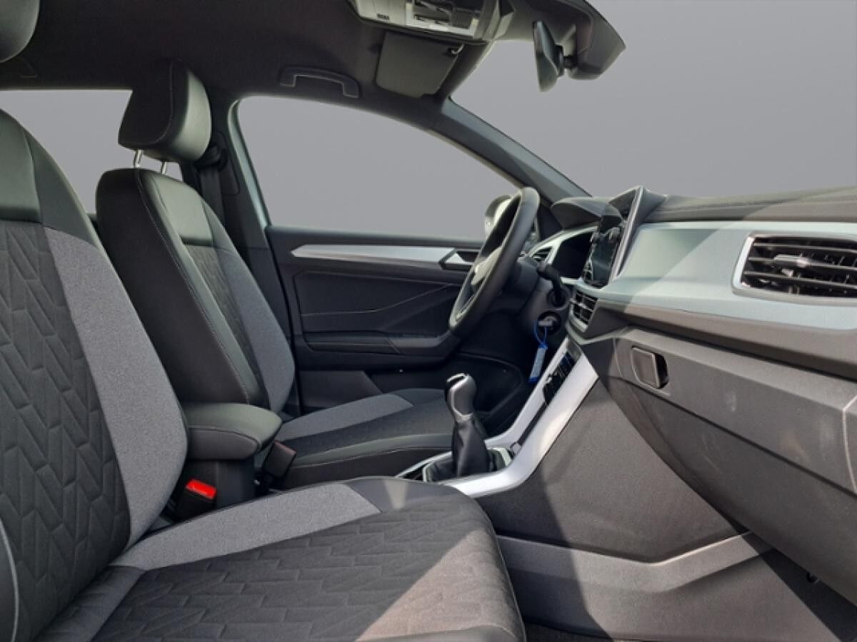Volkswagen T-Roc 1.5 TSI GOAL+WR+NAVI+KAMERA+LED+SHZ+PDC+AP