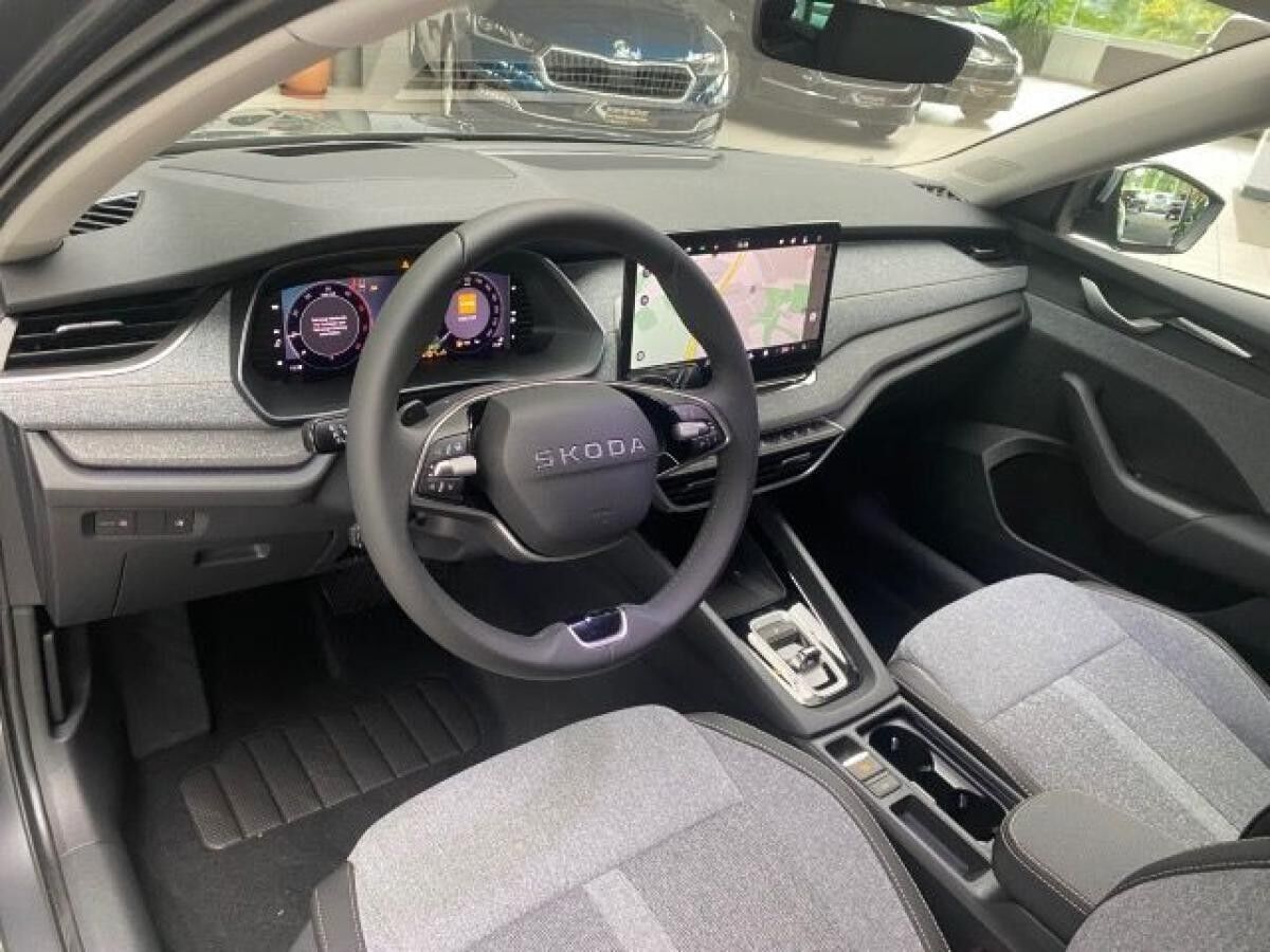 Skoda Octavia Combi Tour 2,0 TDI 7-Gang-DSG Sofort Verfügbar