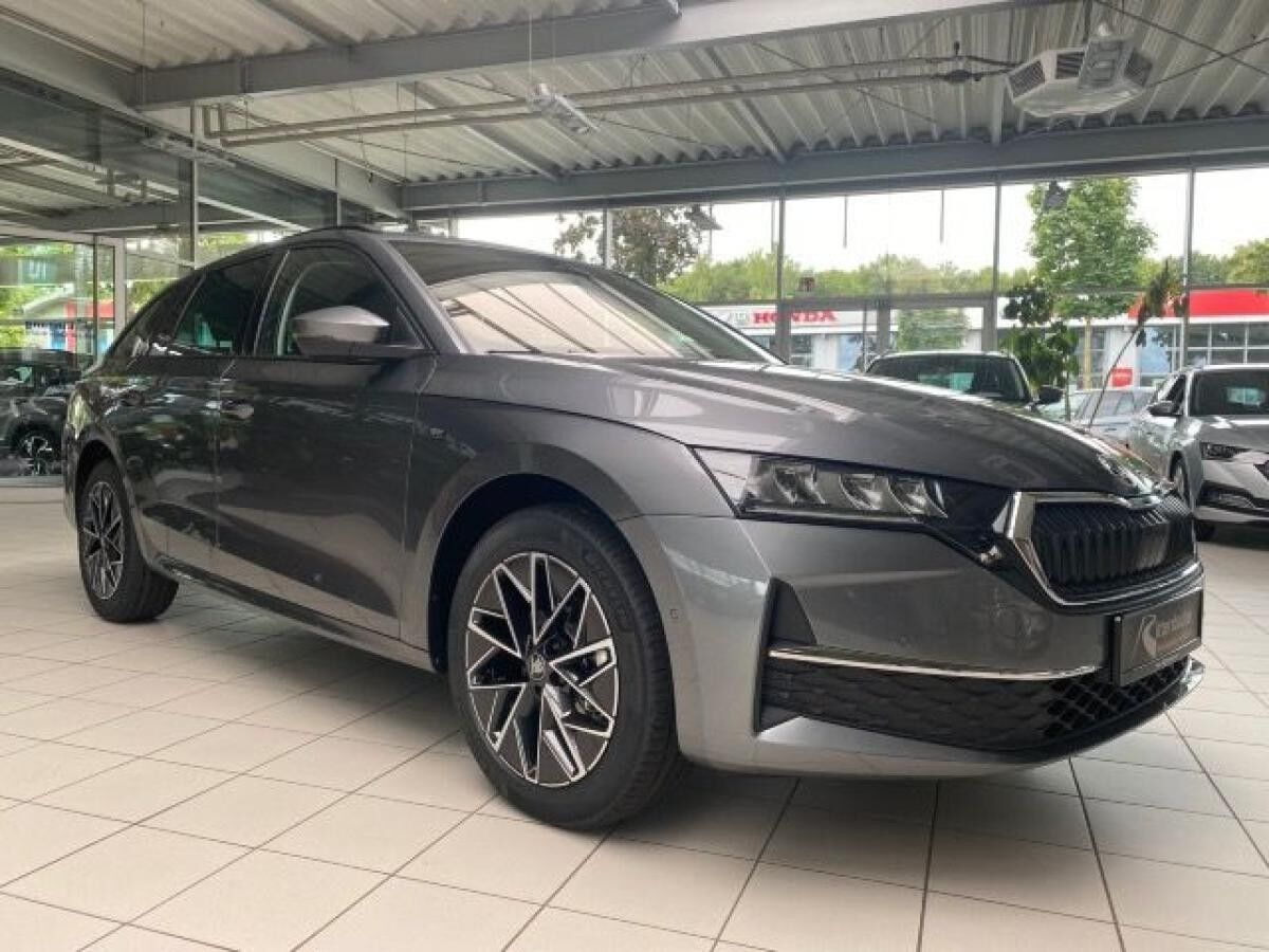 Skoda Octavia Combi Tour 2,0 TDI 7-Gang-DSG Sofort Verfügbar