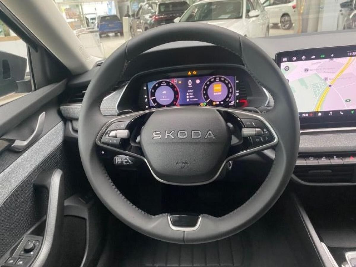 Skoda Octavia Combi Tour 2,0 TDI 7-Gang-DSG Sofort Verfügbar